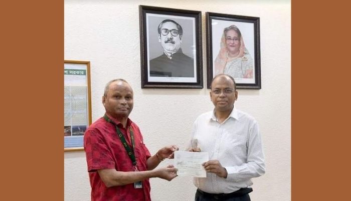 PM provides TK 30 lakh savings certificate to Anjan Kumar