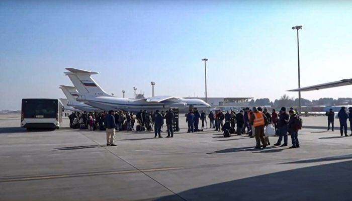 Sri Lanka has intercepted a Russian plane with its occupants